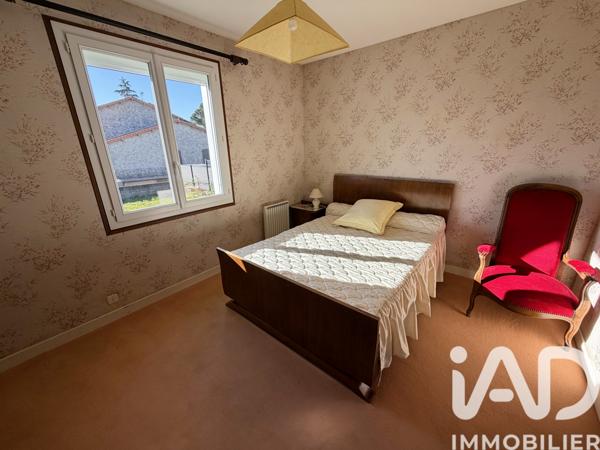Maison à vendre 4 pièces 86 m² Châtillon-sur-Thouet