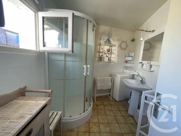 Maison à vendre  3 pièces - 72,06 m 2   ST PIERRE D OLERON  - 17