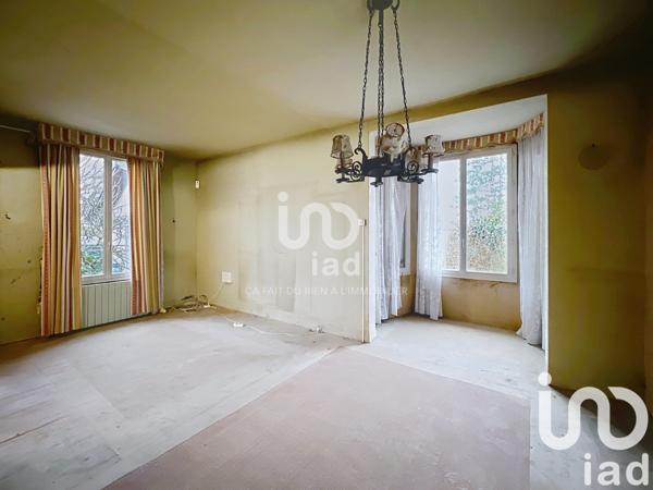 Maison traditionnelle 5 pièces de 110 m² à Tremblay-en-France (93290)