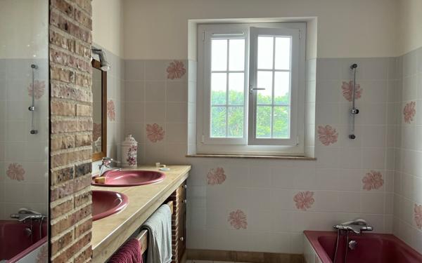 Maison à vendre    7 pièces • 233 m2 Provins