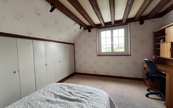 Maison à vendre    7 pièces • 233 m2 Provins