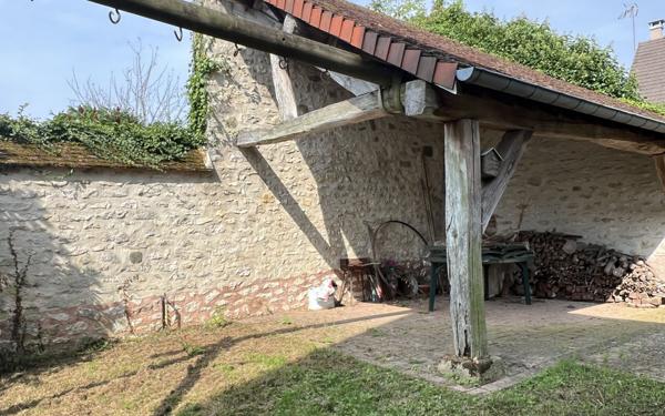 Maison à vendre    7 pièces • 233 m2 Provins