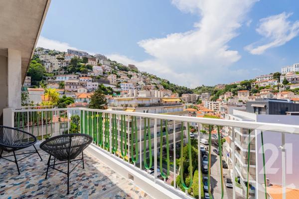 Appartement F4 à vendre  4 pièces - 77 m 2   NICE  - 06