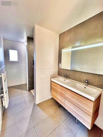 Maison à vendre à Bouchemaine dans le Maine-et-Loire (49080), ref : 49019-3473