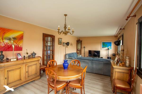 Maison à vendre |  Camblanes-et-Meynac |  6 pièces | 206 m²