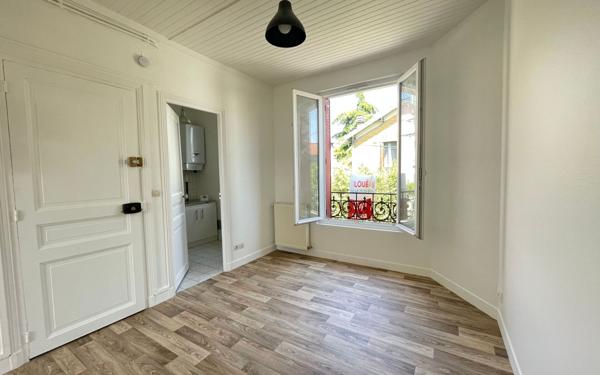 Appartement à louer    2 pièces • 29,95 m2 Le Perreux-sur-Marne