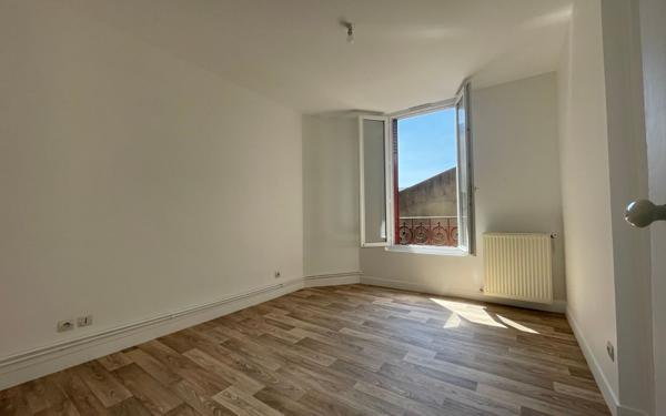 Appartement à louer    2 pièces • 29,95 m2 Le Perreux-sur-Marne
