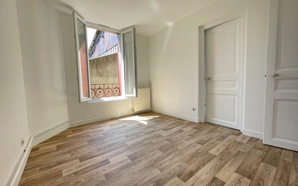 Appartement à louer    2 pièces • 29,95 m2 Le Perreux-sur-Marne