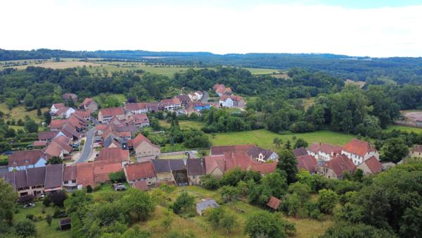 Beau terrain constructible à 2 pas de Sarre-Union et hors lotissement