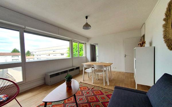 Appartement à louer    2 pièces •    Mérignac