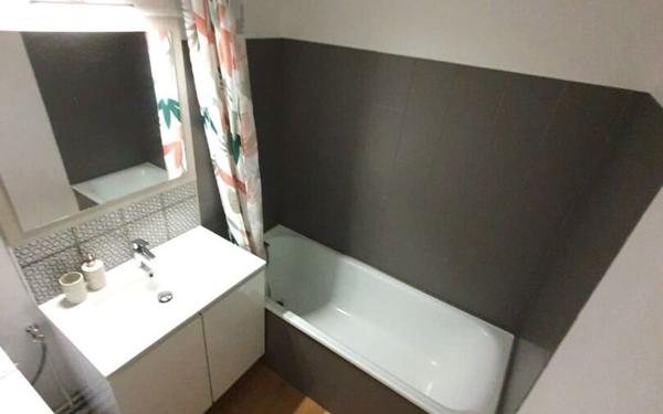 Appartement à louer    2 pièces •    Mérignac