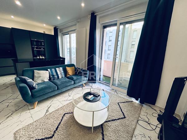 Appartement Haussmanien à deux pas de la gare - Etoile - Annemasse