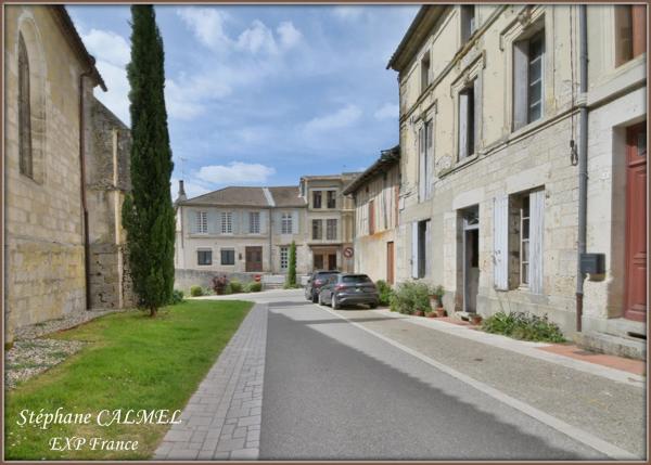 Maison de ville en pierre – 91 m² environ – Centre de Lauzun