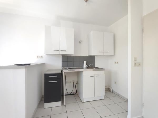 Appartement à vendre 109 017 € Mantes-la-Jolie 1 pièce 30 m² DPE C