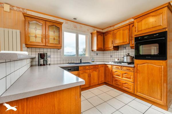Maison à vendre 218 325 € Châteaulin 4 p 97 m² DPE C