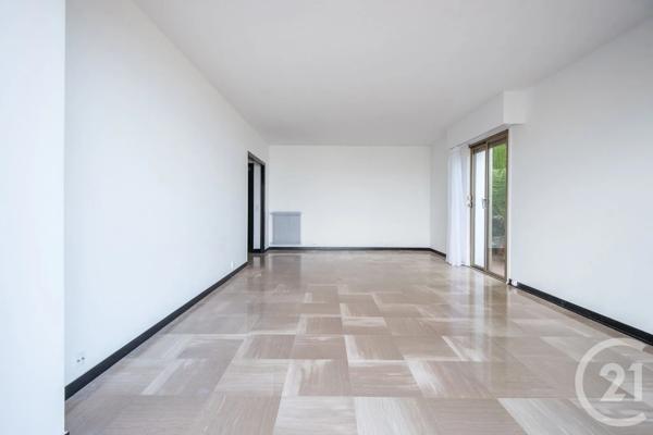Appartement F3 à vendre  3 pièces - 81,23 m 2   NICE  - 06