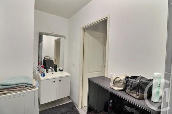 Appartement T3 à vendre  3 pièces - 63,10 m 2   BORDEAUX  - 33