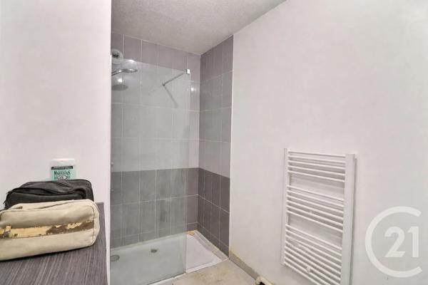Appartement T3 à vendre  3 pièces - 63,10 m 2   BORDEAUX  - 33