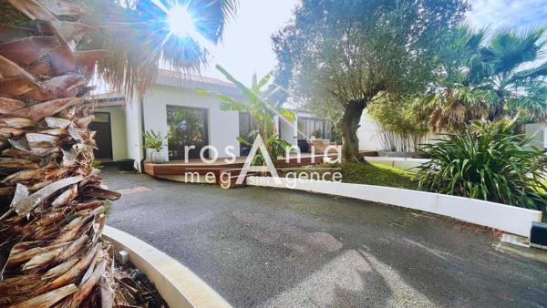 Maison à Les Sables-d'Olonne, 85100 - 6 pièces 197m²