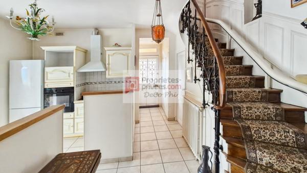 Maison 5 pièces - véranda orientée sud - Ville d'Avray