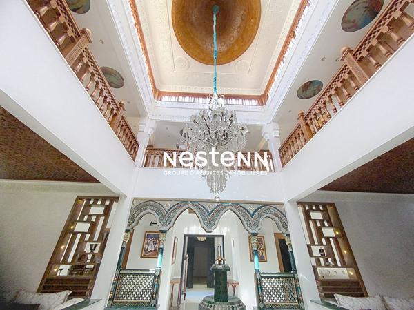 Villa contemporaine de 600m2 à Marrakech route de l'ourika