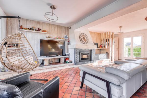 Maison familiale individuelle avec grand jardin – Rouvres