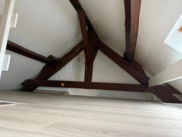 Location                                                      Appartement
                        
                     1 pièces                      28 m2                     à Combs-la-Ville