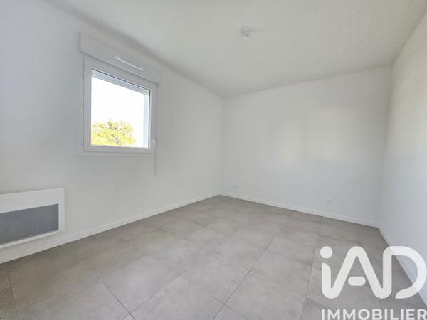 Location appartement 4 pièces 83 m² Dax