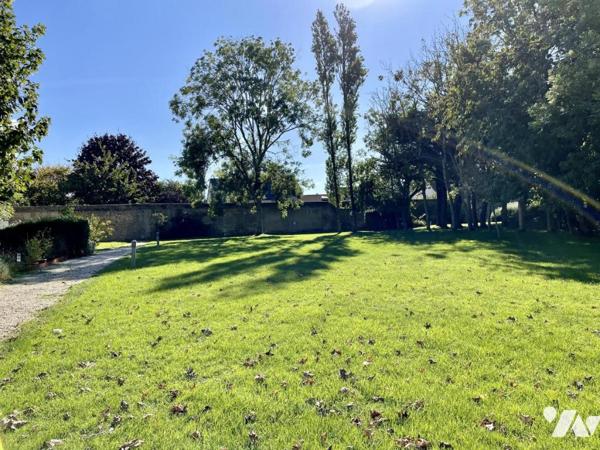 Appartement duplex rénové dans résidence ancienne 