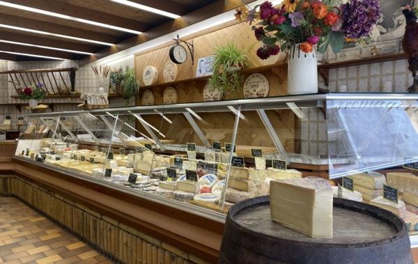 Vente Local commercial DE 127M² Le pont-de-beauvoisin   