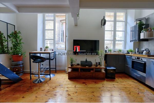Appartement à louer, 2 pièces - Bordeaux 33000