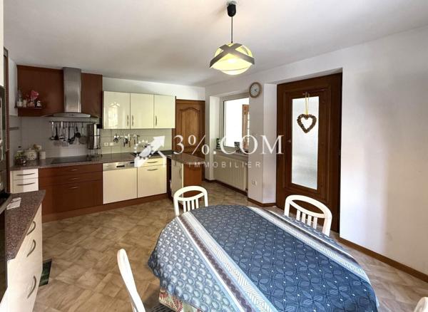 Propriete 13 pièce(s) 7 chambre(s) 300 m²