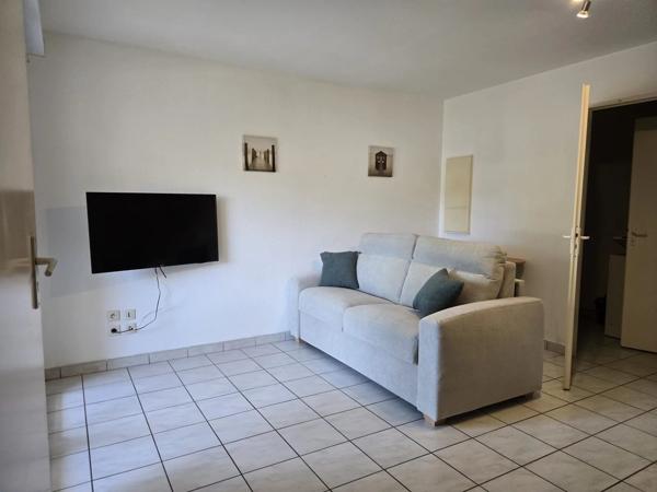 Location                                                      Appartement
                        
                     1 pièces                      30 m2                     à Biscarrosse