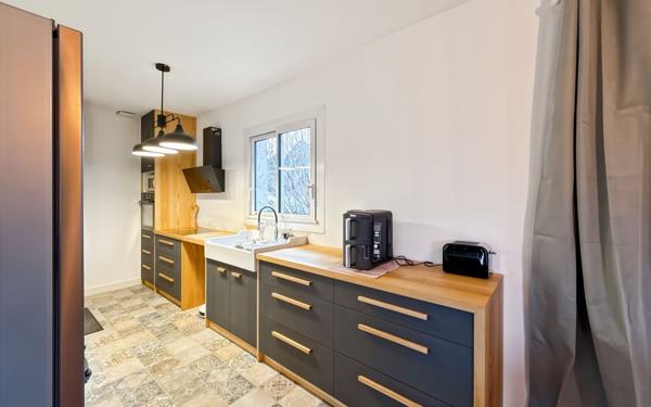 Maison à vendre    3 pièces •  Coursac