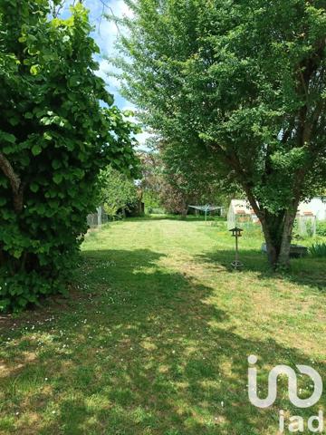 Maison 4 pièces de 108 m² à Cosne-Cours-sur-Loire (58200)