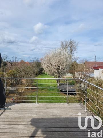 Maison 4 pièces de 108 m² à Cosne-Cours-sur-Loire (58200)