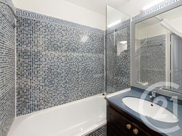 Appartement F1 à vendre  1 pièce - 25,61 m2 CANNES LA BOCCA - 06