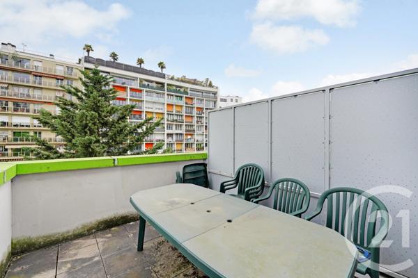 Appartement F3 à vendre  3 pièces - 77,10 m2 PARIS - 75015