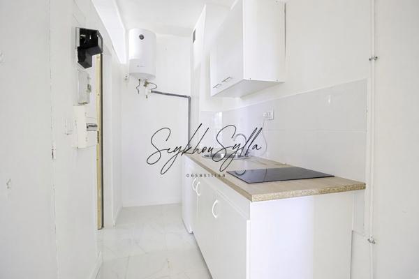 Appartement
         1 pièce
        - 18 m² 115 000 € *