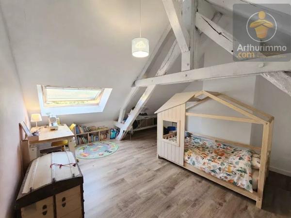 Location                                                      Maison
                        
                     3 pièces                      68 m2                     à La Ferté-Saint-Cyr