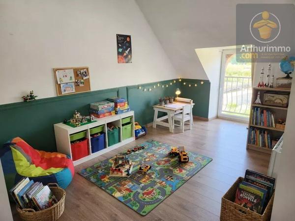 Location                                                      Maison
                        
                     3 pièces                      68 m2                     à La Ferté-Saint-Cyr