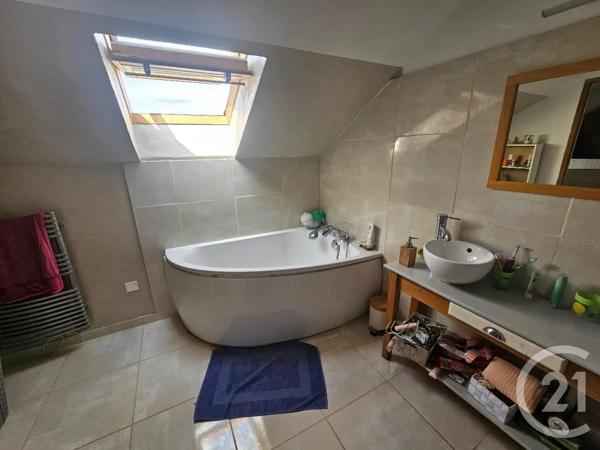 Maison à vendre  5 pièces - 166,75 m 2   CHATELLERAULT  - 86