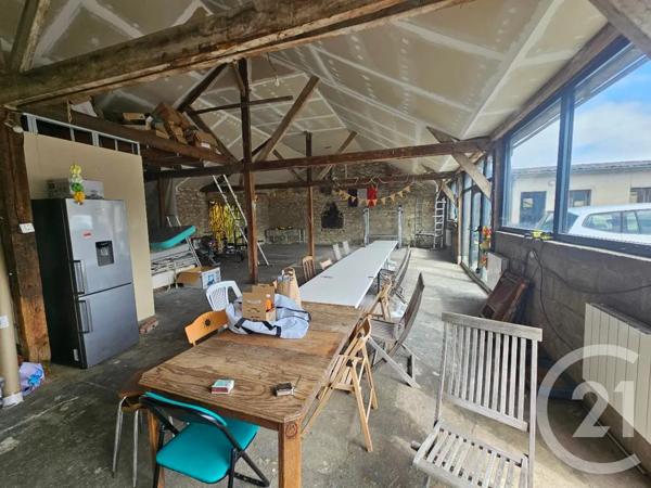 Maison à vendre  5 pièces - 166,75 m 2   CHATELLERAULT  - 86
