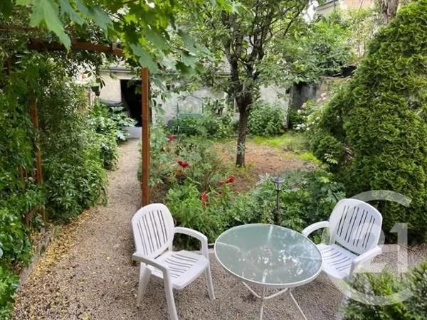 Maison à vendre  5 pièces - 166,75 m 2   CHATELLERAULT  - 86