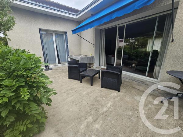 Maison à vendre  5 pièces - 166,75 m 2   CHATELLERAULT  - 86