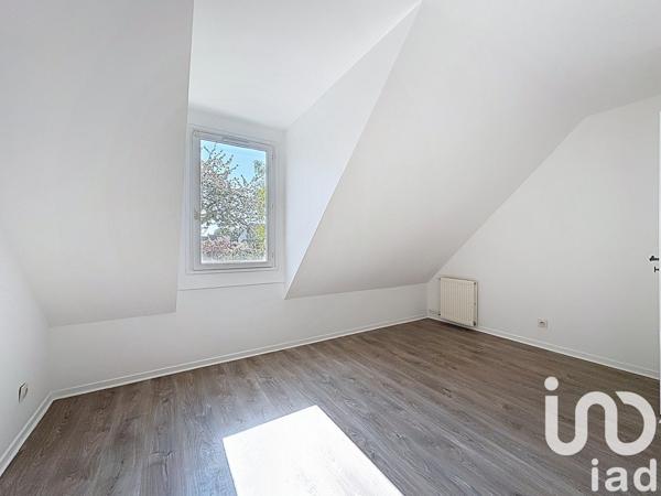 House for sale 6 rooms 125 m² Saint-Rémy-lès-Chevreuse