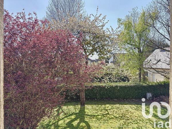 House for sale 6 rooms 125 m² Saint-Rémy-lès-Chevreuse