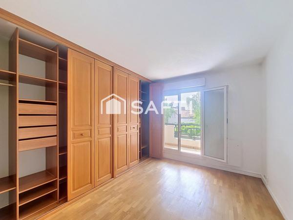 T5 - 106m2 - 3 chambres - Séjour double - Balcon terrasse