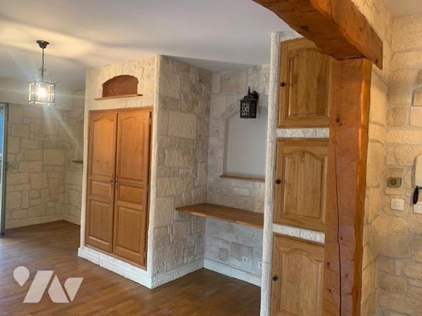 APPARTEMENT DEUX PIECES AVENUE AGRIMONT