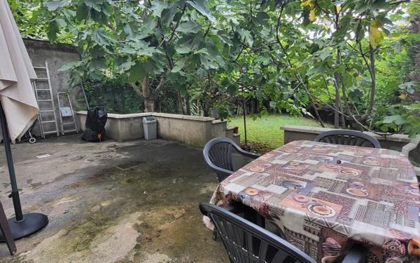 Maison à vendre    5 pièces • 118 m2 Saint-Fons